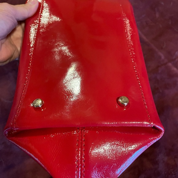 Kate Spade all leather patent bag - Picture 7 of 13